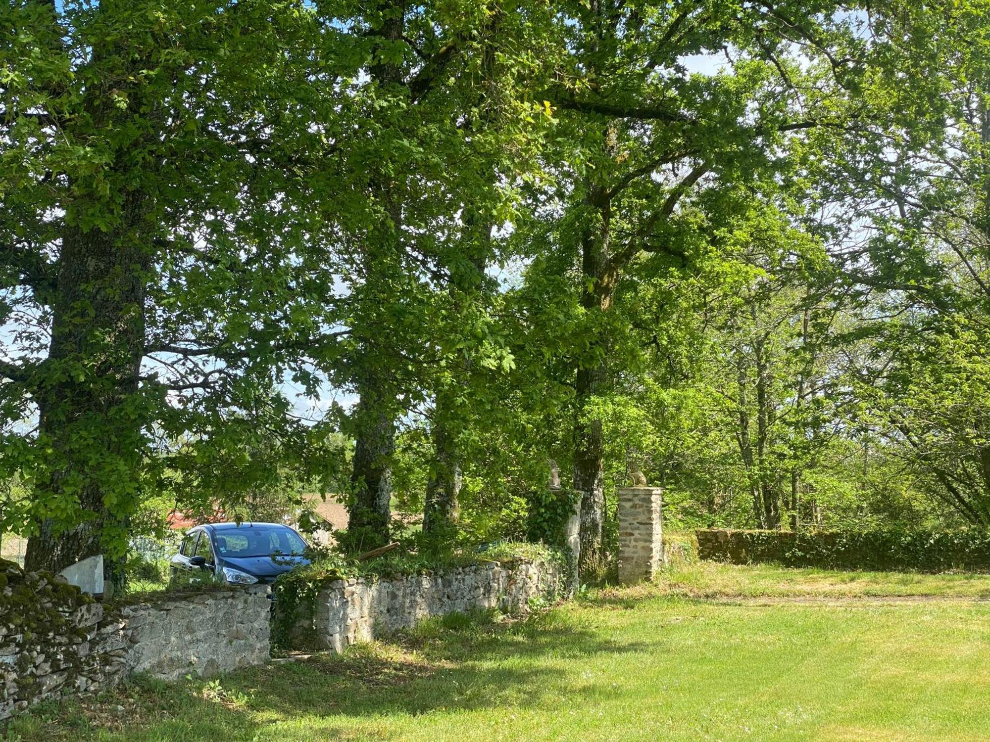 Le Chalet De Thierry Villefavard Luaran gambar